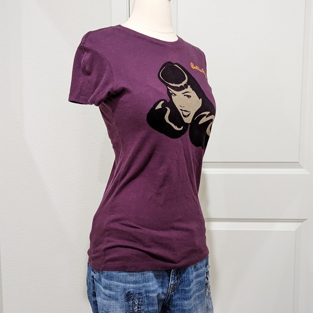 SOLD -- Rare! Bettie Page Tee Top by Olivia De Berardinis Purple T-Shirt - Small - Picture 4 of 9